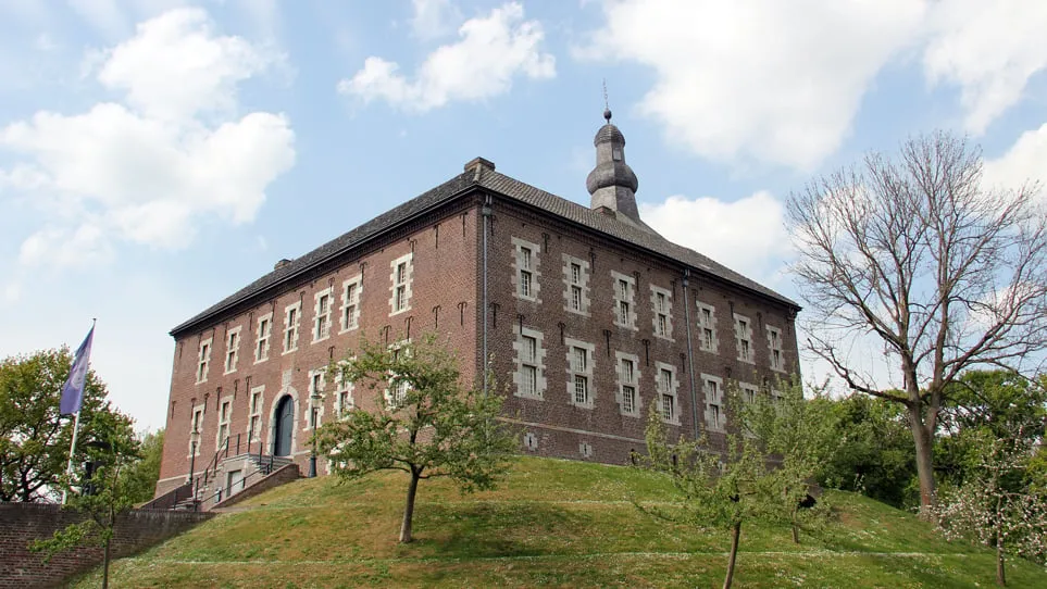 tjw2v3ba3xjqj5nraukj9wk8f kasteel limbricht op de terp