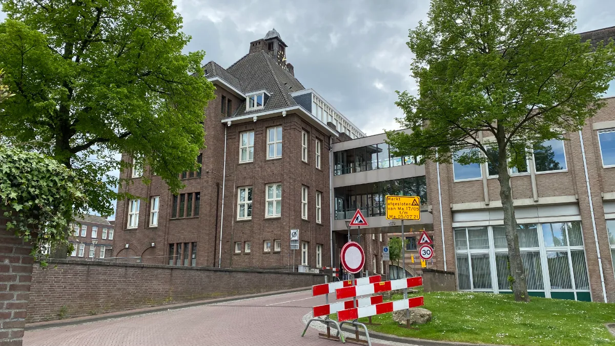 toegang parkeerplaats markt geleen tijdelij verlegd