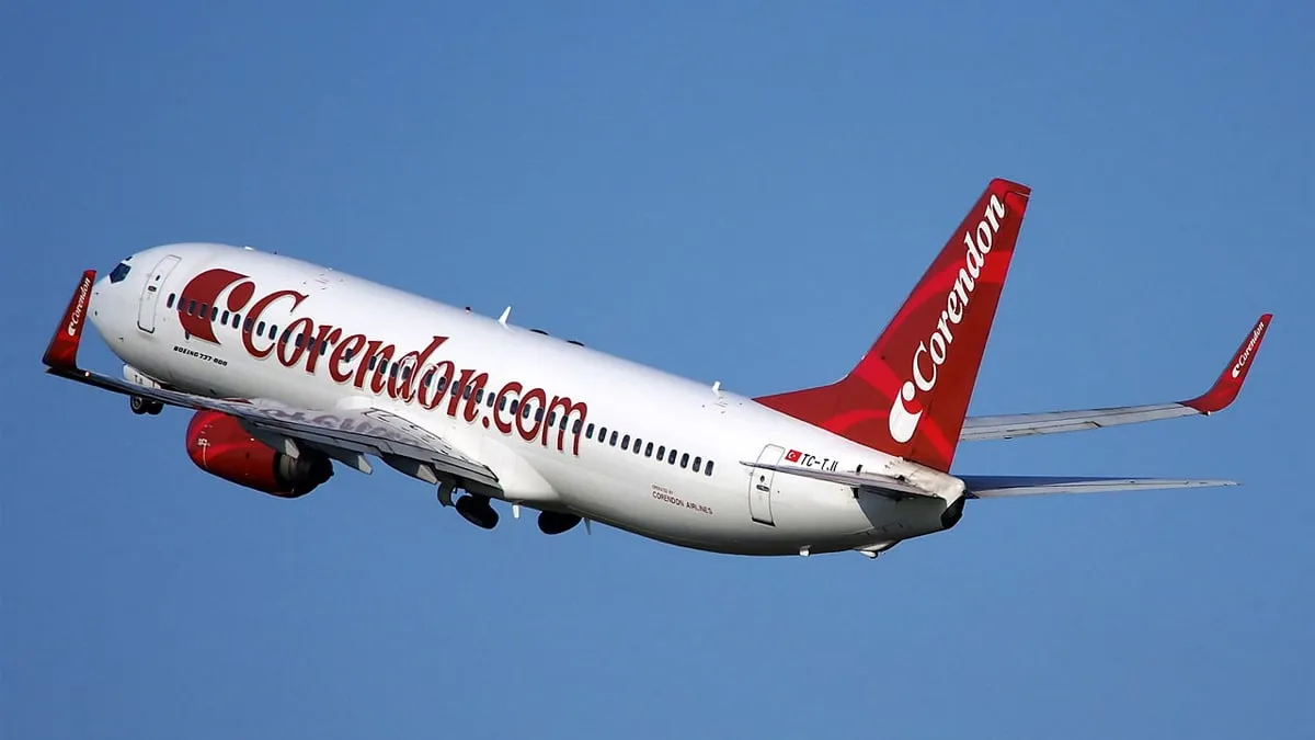 toestel corendon stijgt op