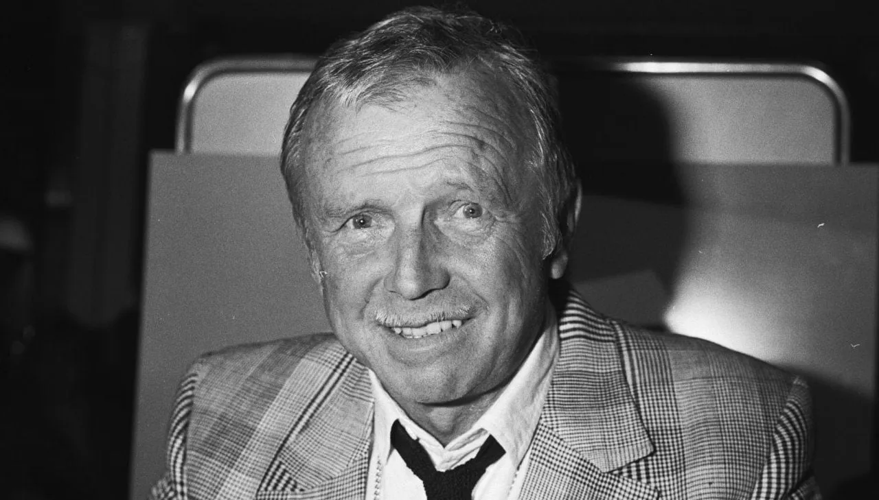 toon hermans rob c croes cc by sa 30