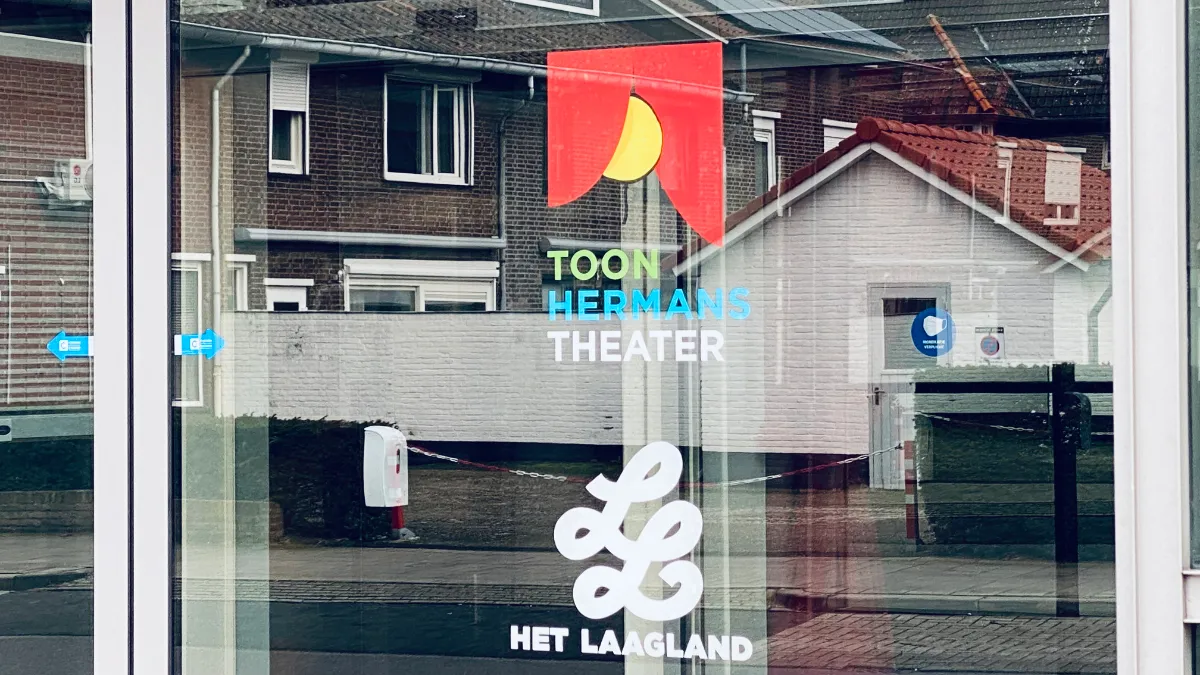 toon hermans theater en theater het laagland