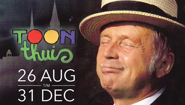 toon thuis uitsnede met verplaatst logo