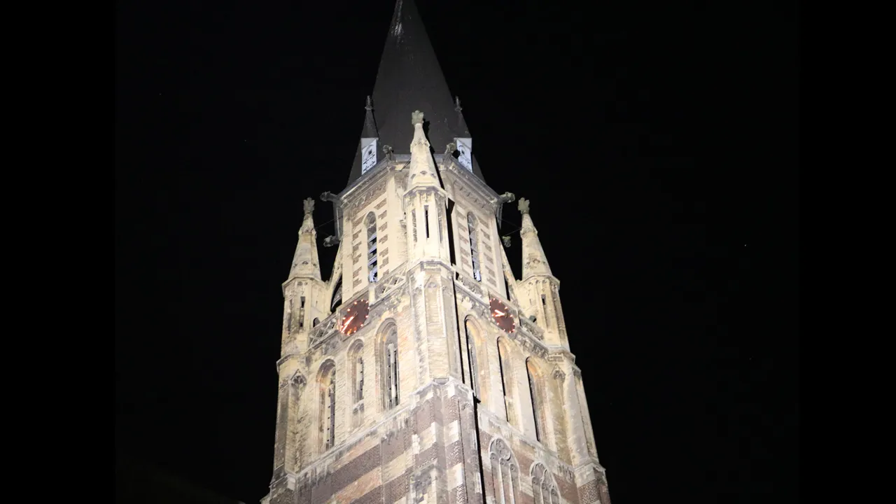 toren grote kerk sittard wordt gerestaureerd
