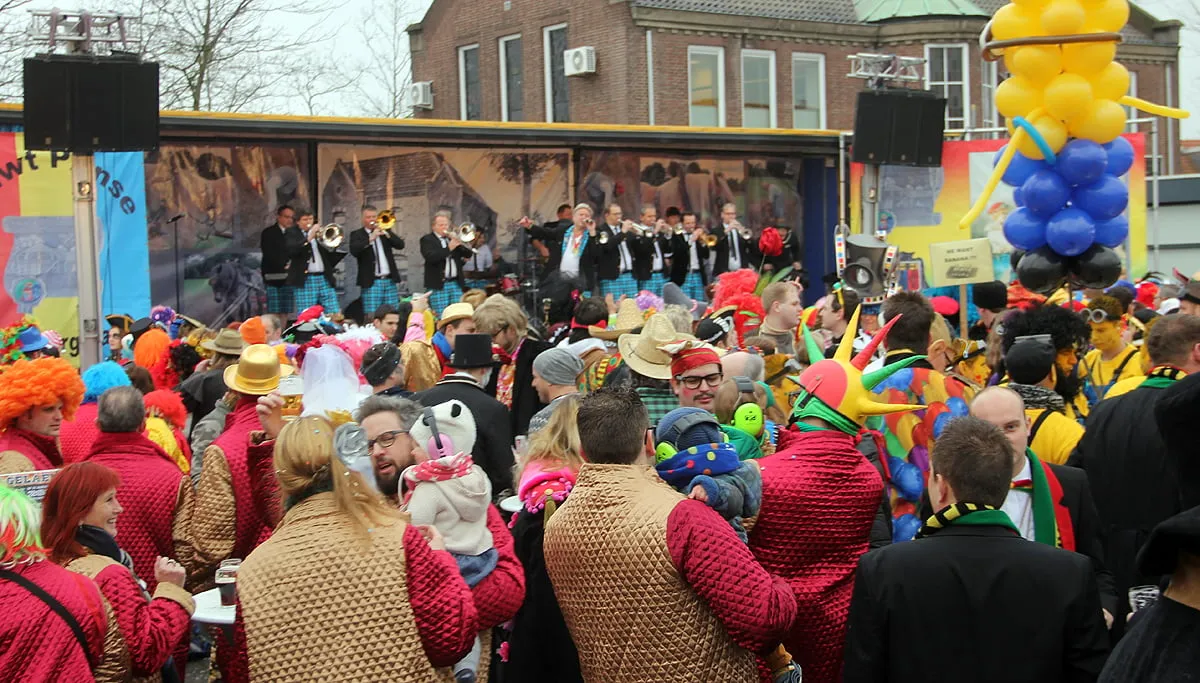 trt in de gt op boetezitting munstergelaen 2016