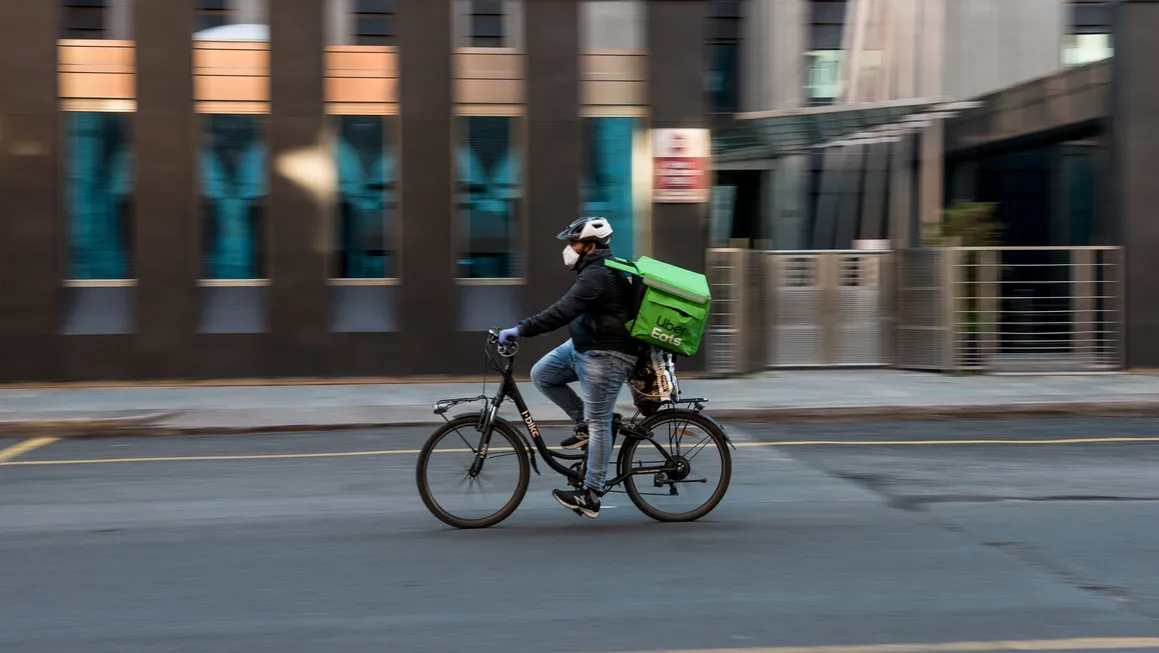 uber eats rider bike covid19 coronavirus turim 1613609 pxherecom