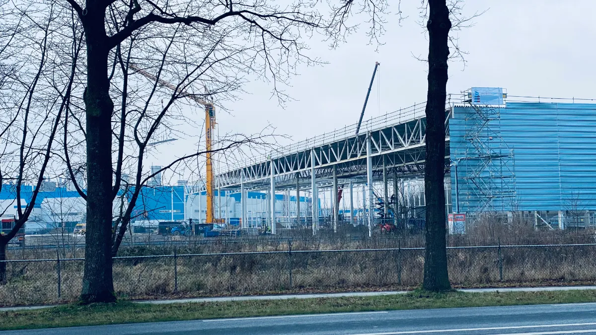uitbreiding vdl nedcar naast sterrebos