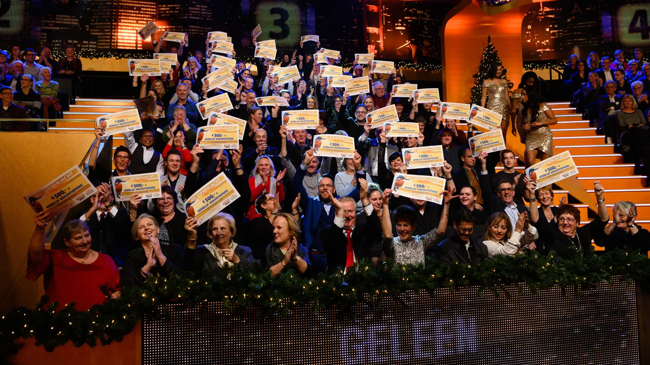 vak geleen wint 25000 euro tijdens postcode loterij miljoenenjacht