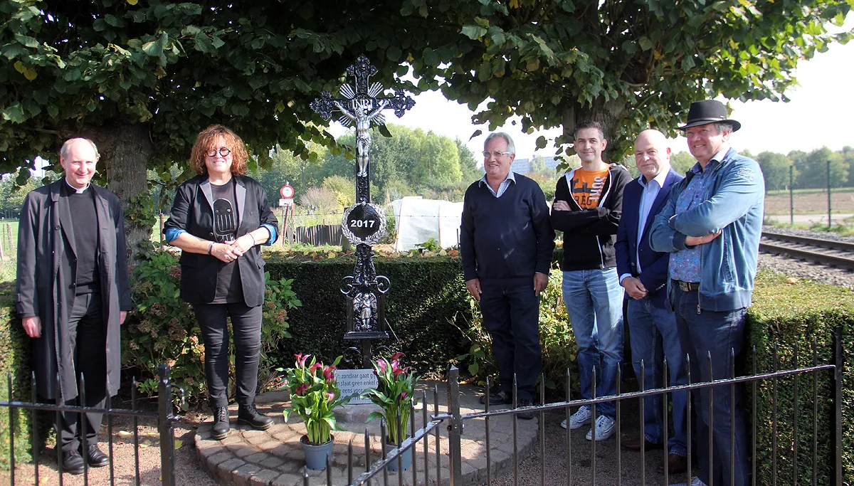 veldkruis limbricht 1