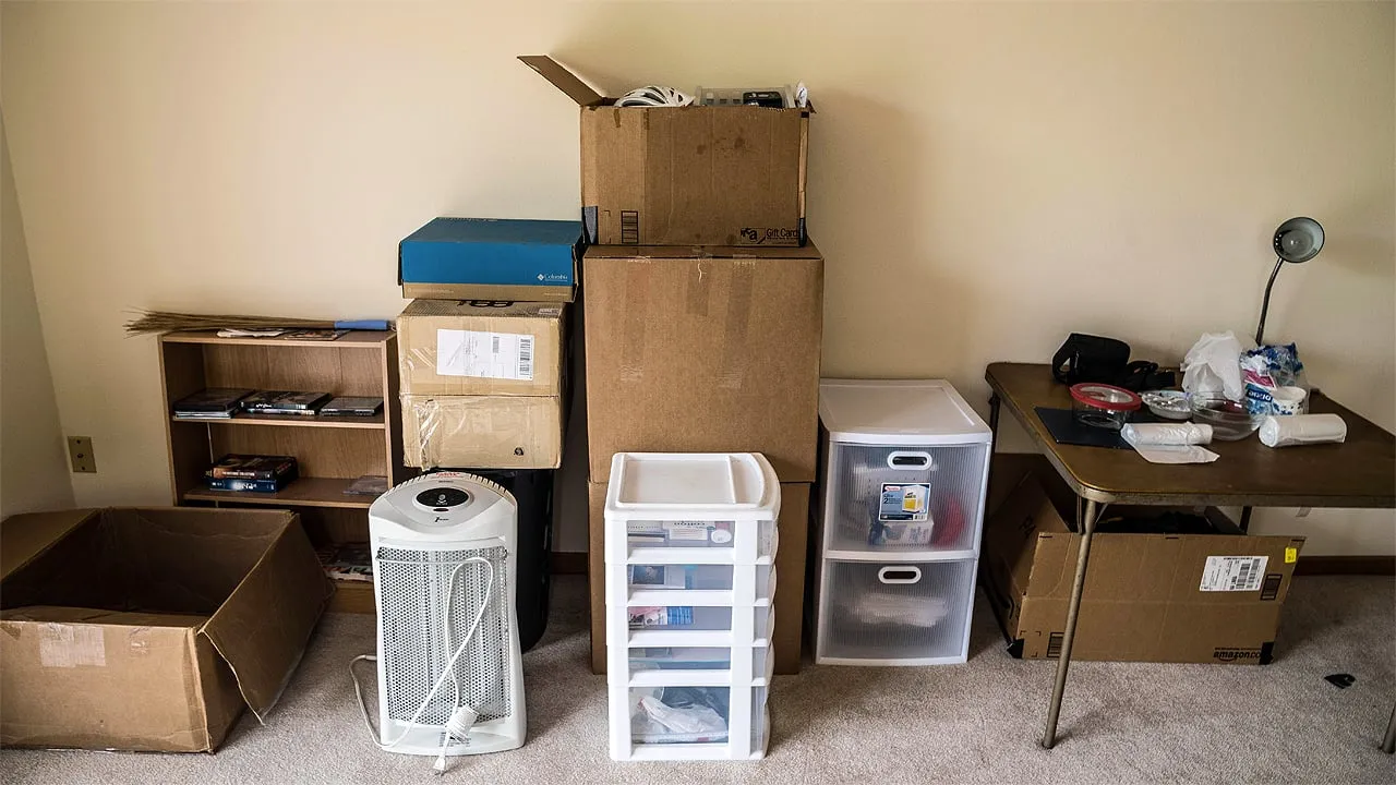 verhuizen dozen inwonend kind