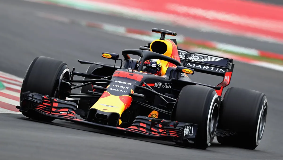 verstappen in rb14 testen in barcelona ap 1uw8mnabw2111 news getty images red bull content pool