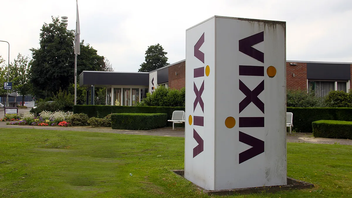 vixia111