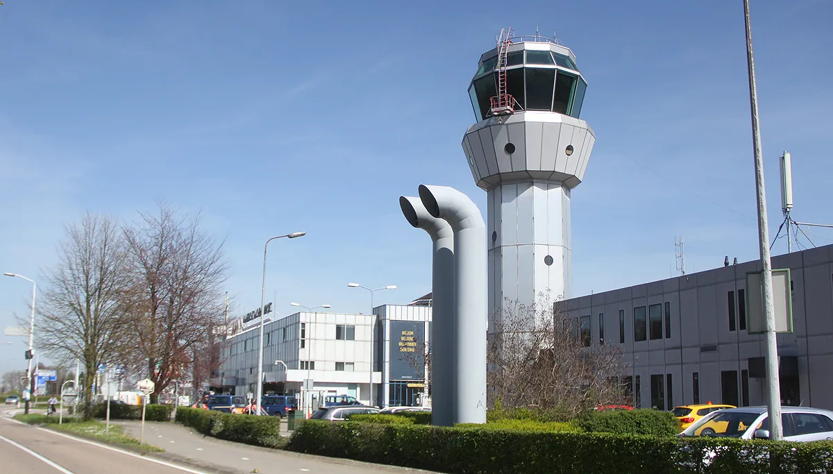 vliegveld maastricht aachen airport mma 1