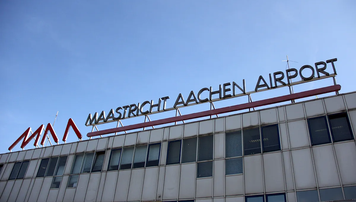 vliegveld maastricht aachen airport mma 3