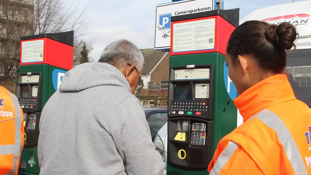 vnewwbnbbbbmysi1g29xsiw6x cameraparkeren geleen 1