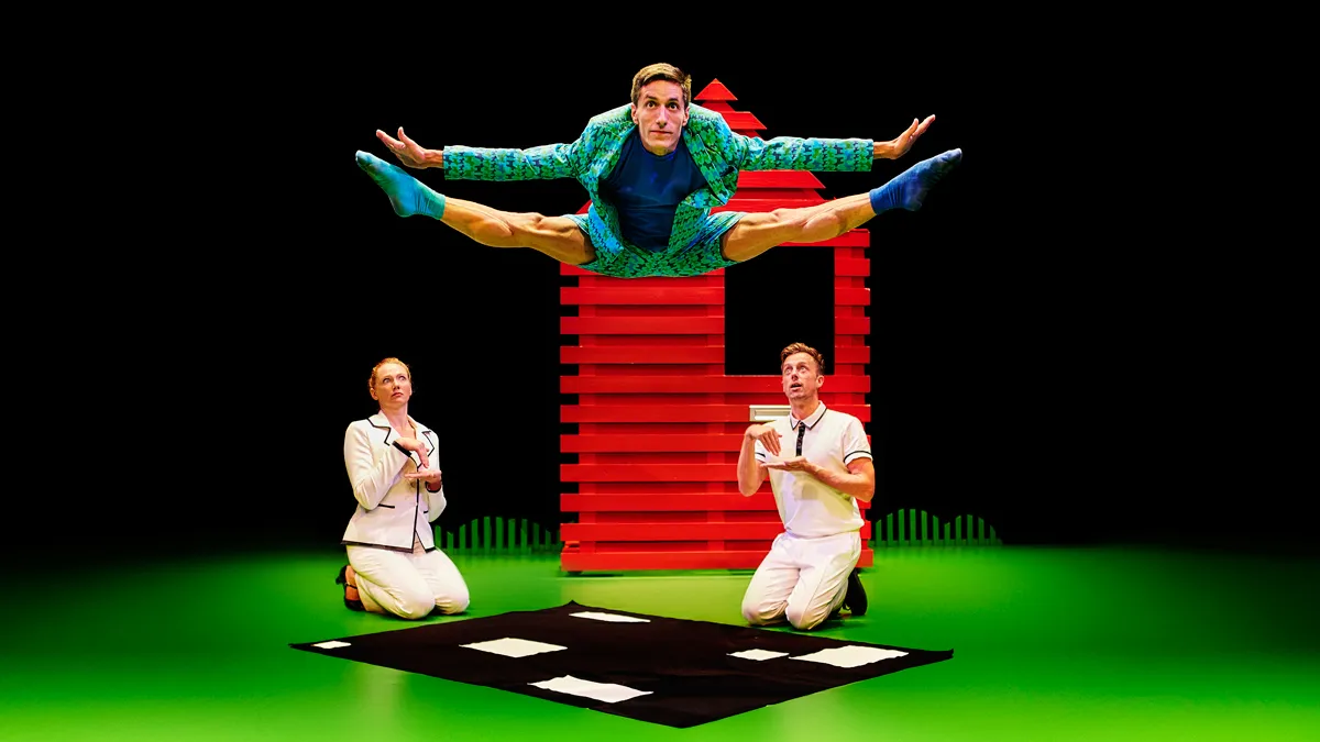 vreemde eend 2 sally dansgezelschap maastricht het laagland foto tycho merijn hr