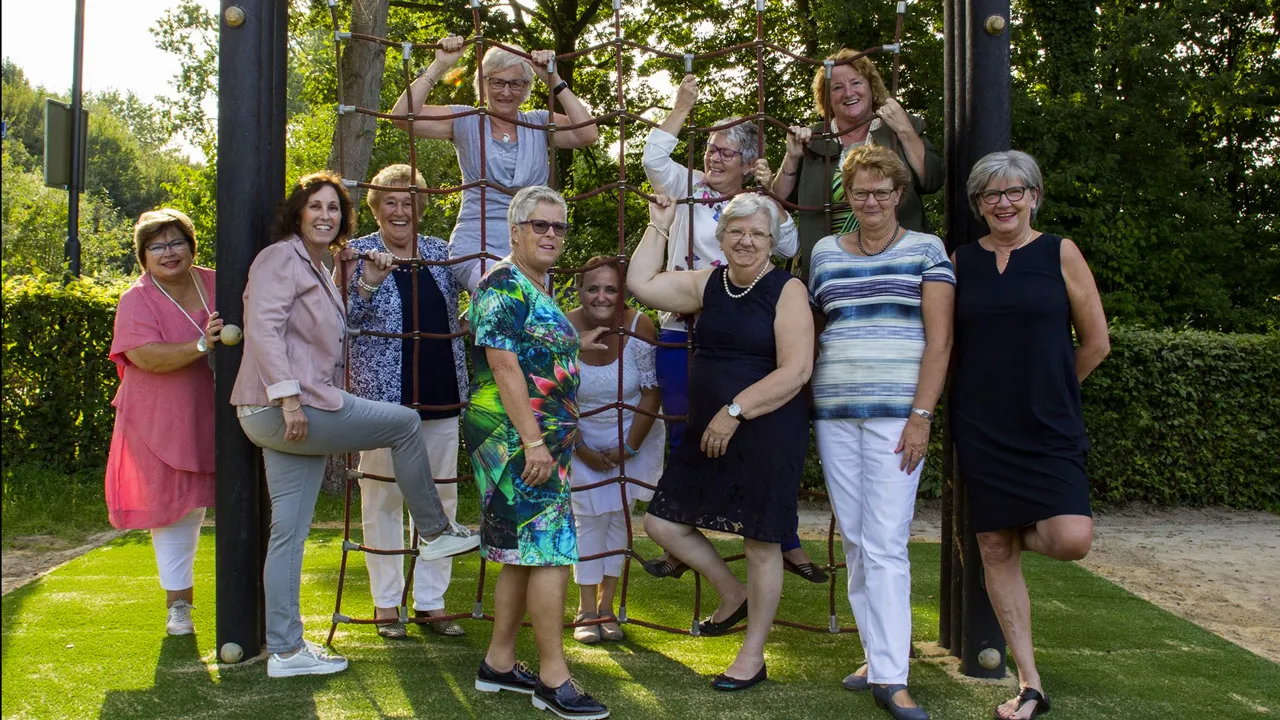 vrouwenbeweging born foto kyara ottenheijm