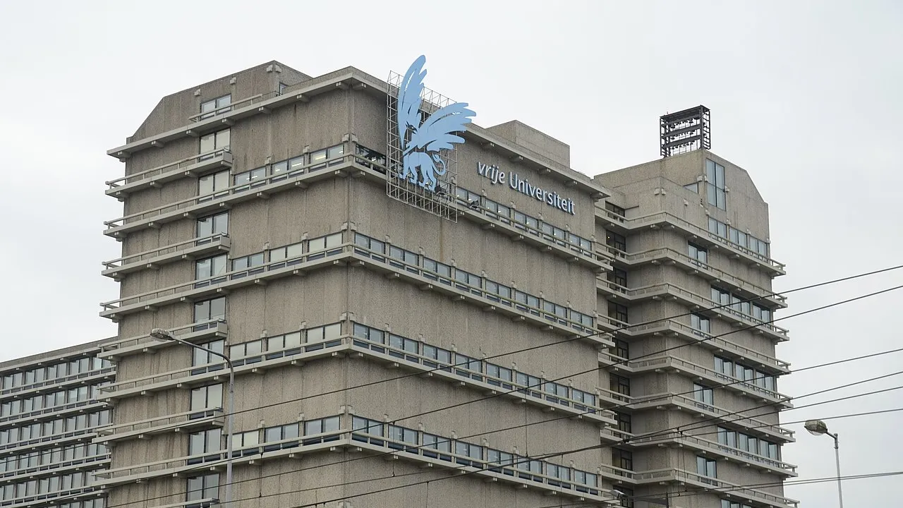 vu amsterdam steven lek cc by sa 40 via wikimedia commons