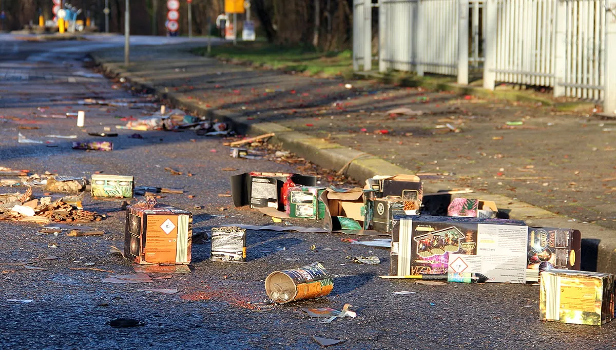 vuurwerk troep 2013 2014 rommel 16 9