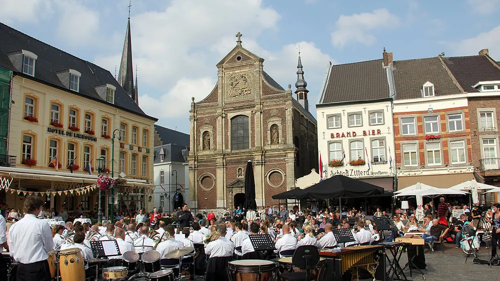 vzo862axnl6szs1mtgzc6xsy9 mooi weer concert sint joep
