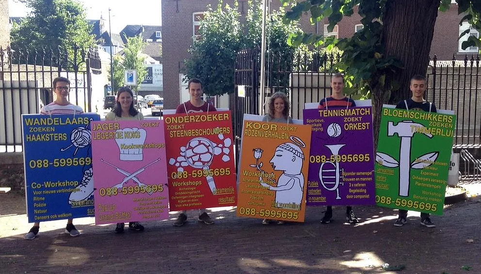 wandelaar zoekt haaksters