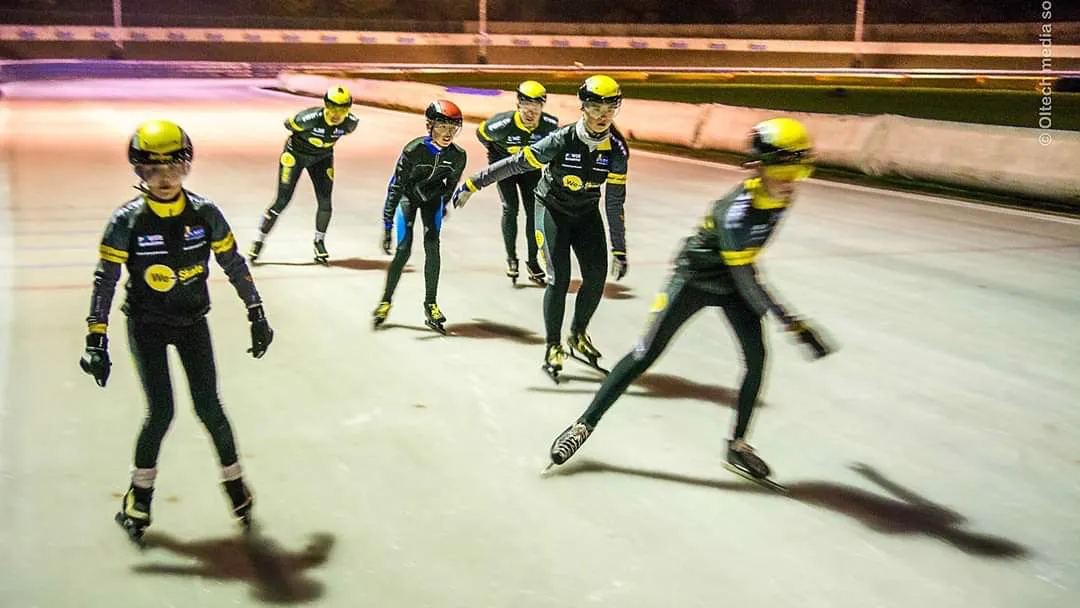we skate schaatsen