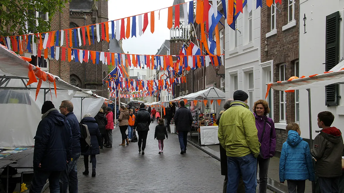 weersverwachting voor koningsdag buiig