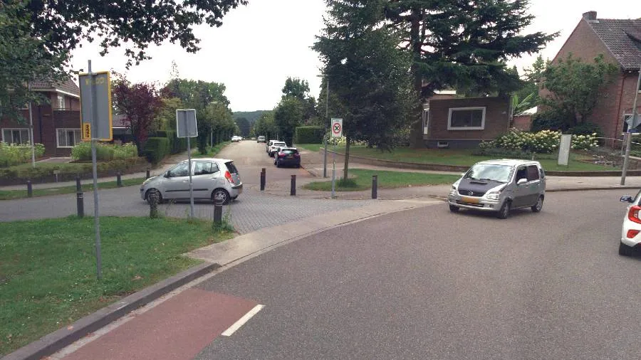 wegwerkzaamheden plateau kummenadestraat
