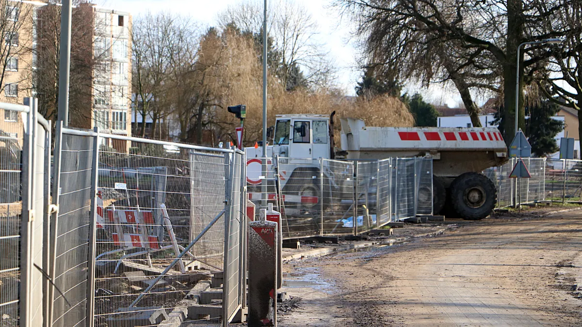 werkweg bij roeivijver