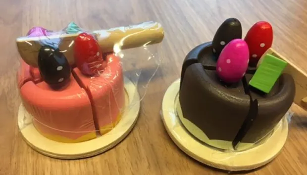 wibra houten speelgoedtaartje
