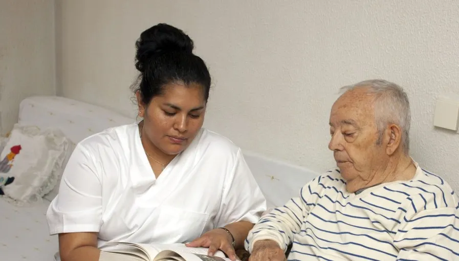 wijkverpleging cc0 pxhere