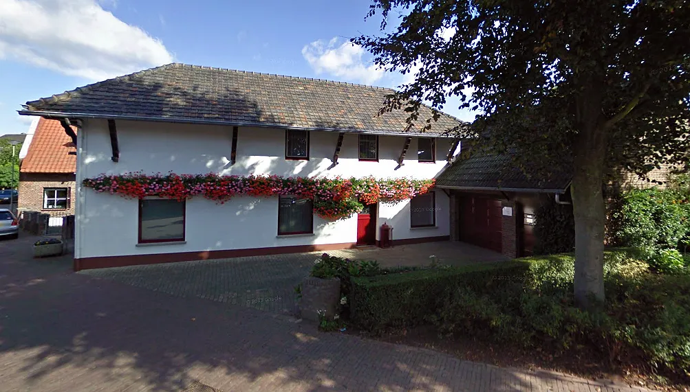 woning beekstraat limbricht