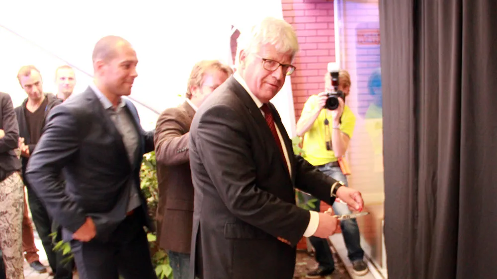 wwn0qih0n50p4mn3vrkurw8l6 opening de werkplaats