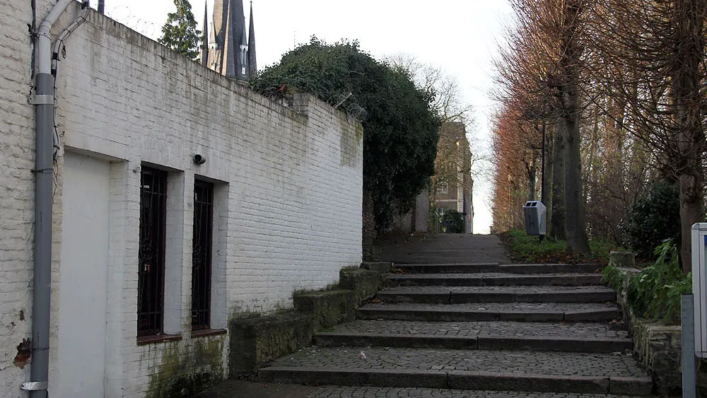 x680htahb3ewqehnjmq18k9fy wal opgang dominicanenwal vanaf paardestraat 16 9