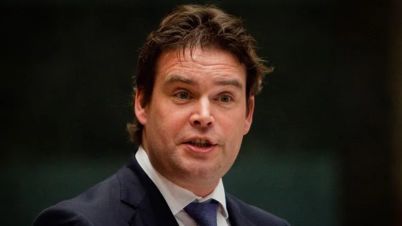 y836l9ye520yvdo6z4t7zwvx8 fransweekershqnovum