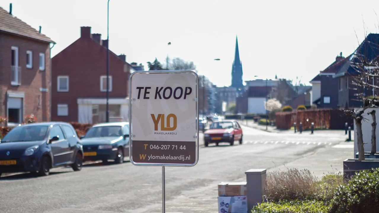ylo makelaardij 04