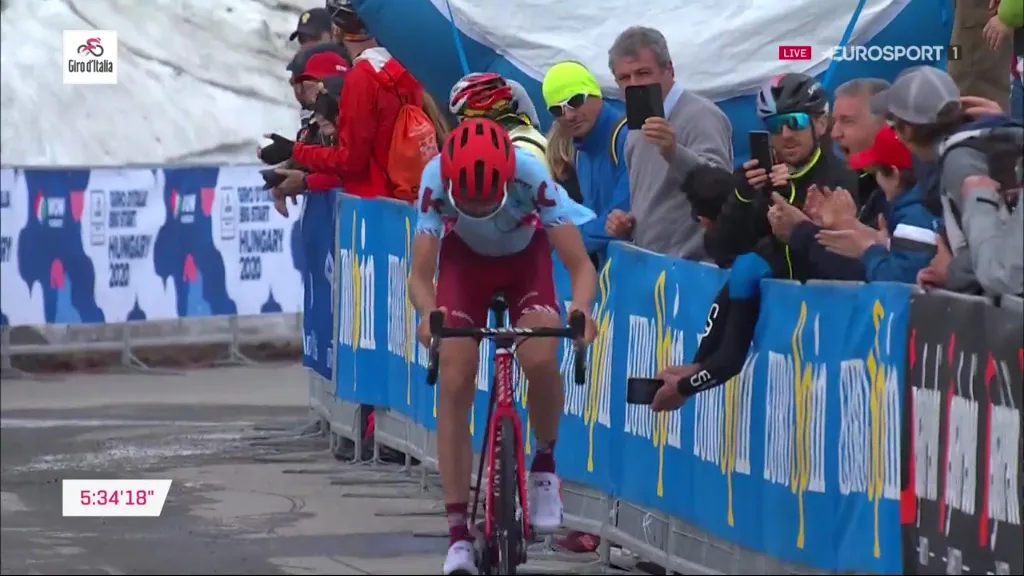 zakarin wint 13e etappe giro