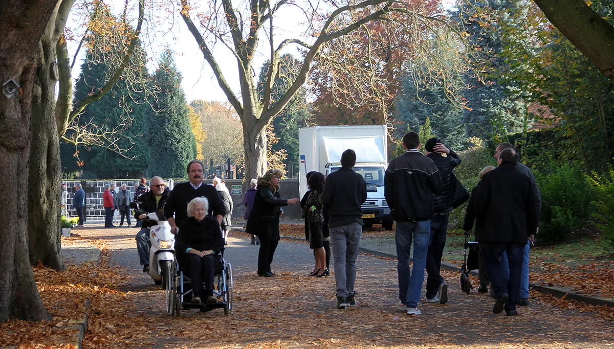 zondag 1 november 2015 allerheiligen sittard begraafplaats 2