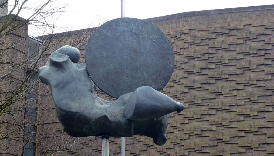 zonnestier door arthur spronken rosemoon cc by sa 30 wikimedia commons