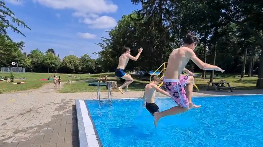 zwemmen glanerbrook oekraiense vluchtelingen 1