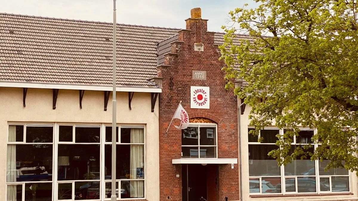 theater karroessel jupiterstraat 35 geleen