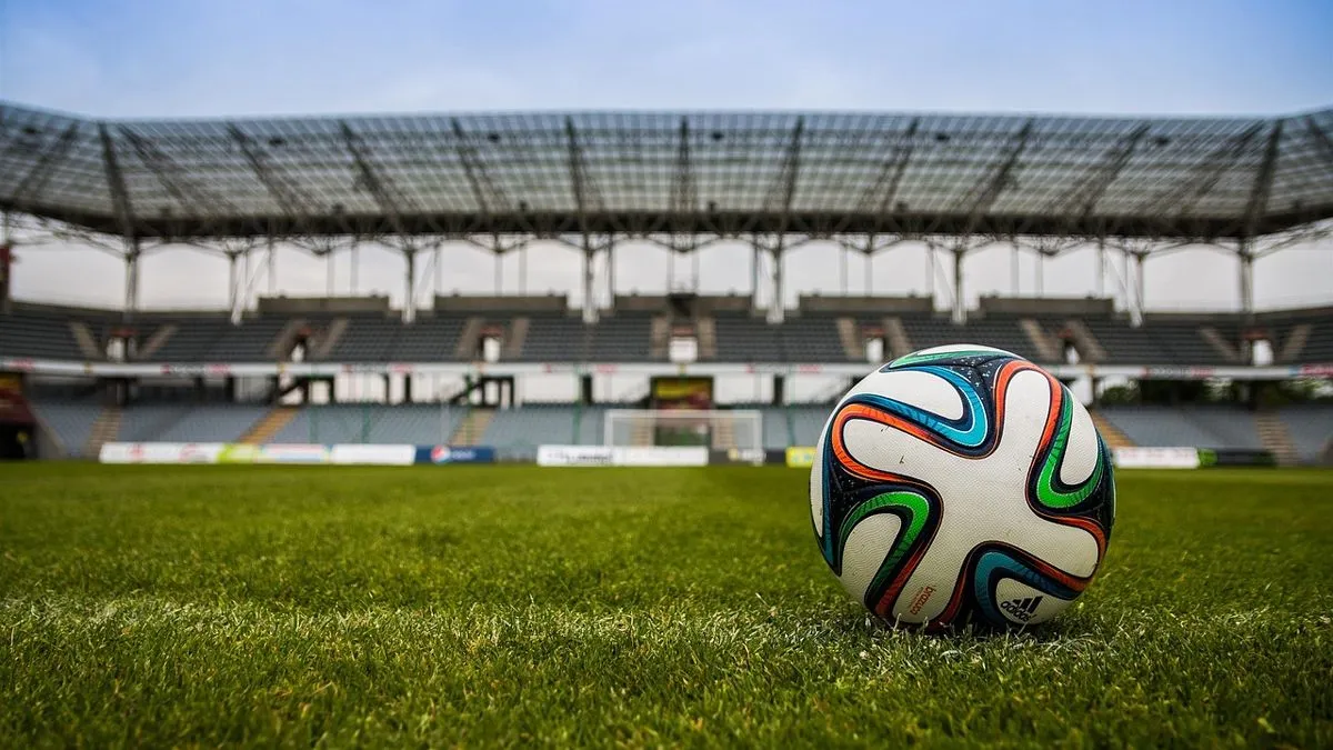 voetbal grasmat leeg stadion