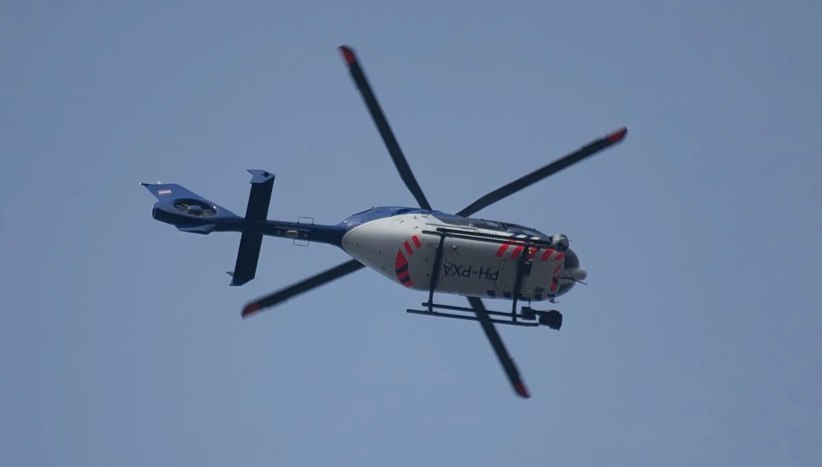 politie helikopter wouter engler cc by sa 40 via wikimedia commons