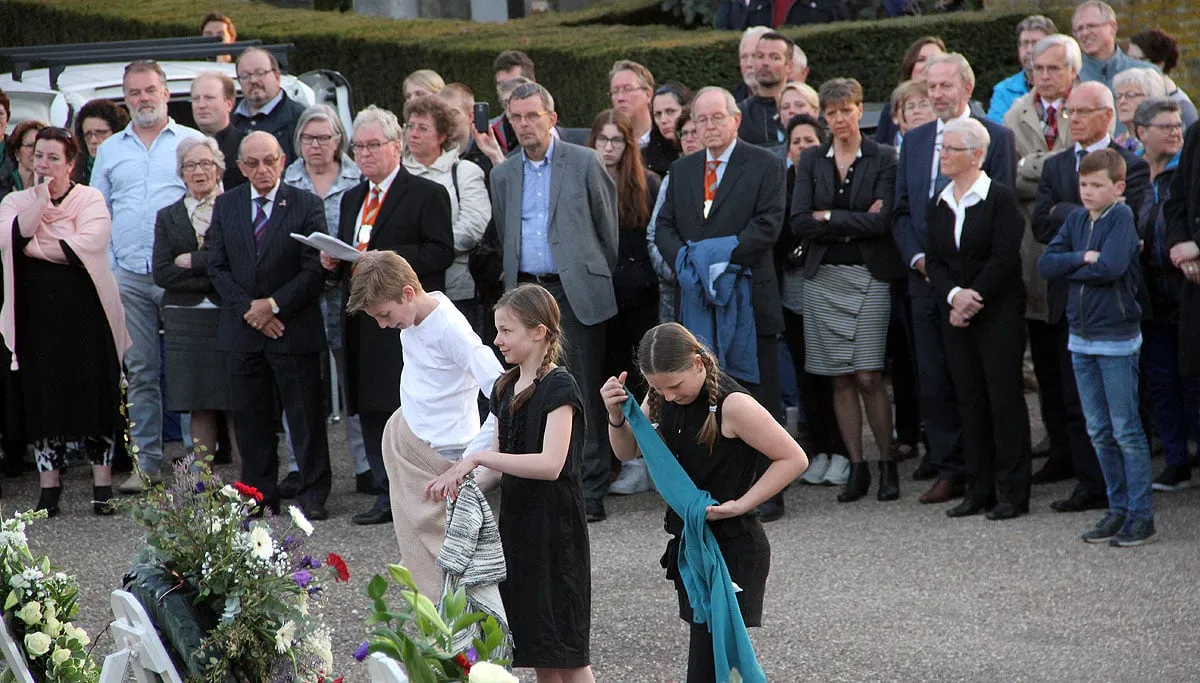 dodenherdenking kindermonument 3