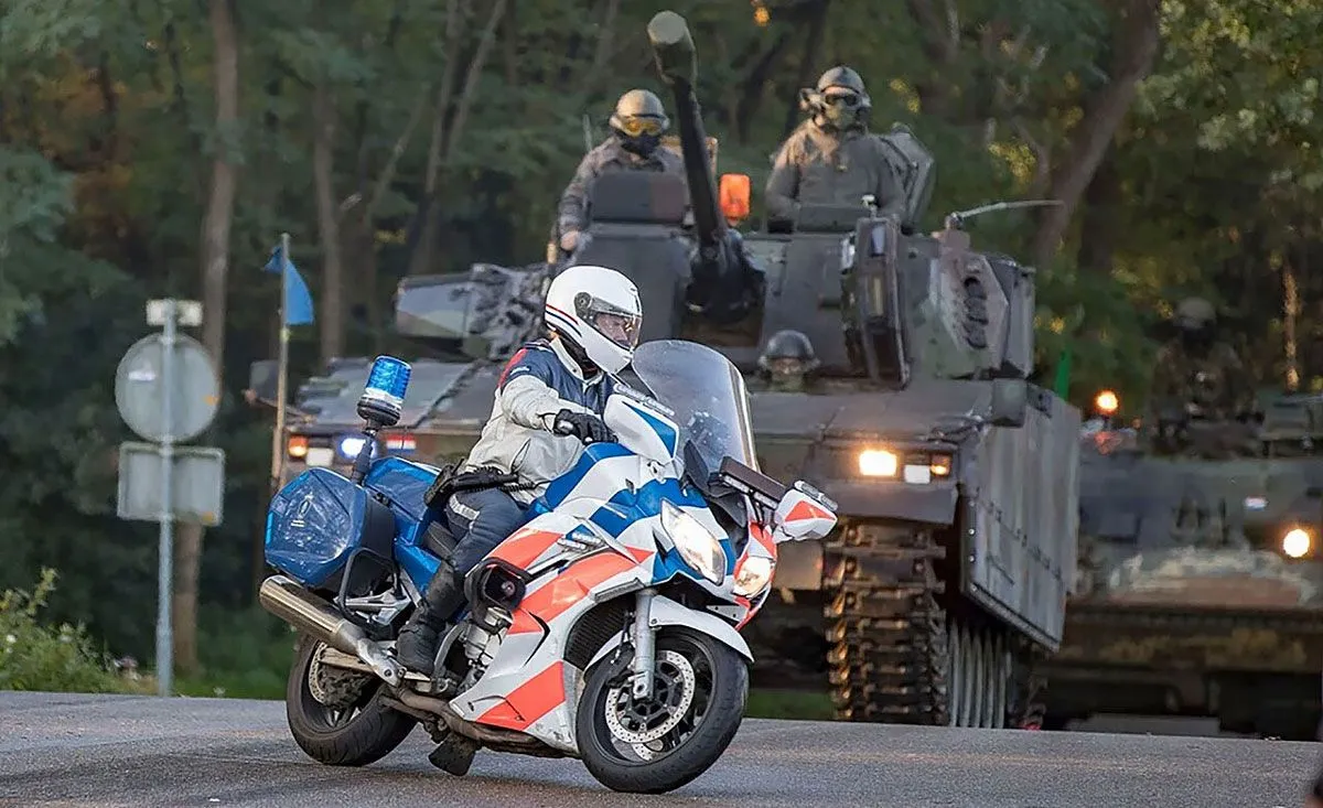 militaire colonne cc0