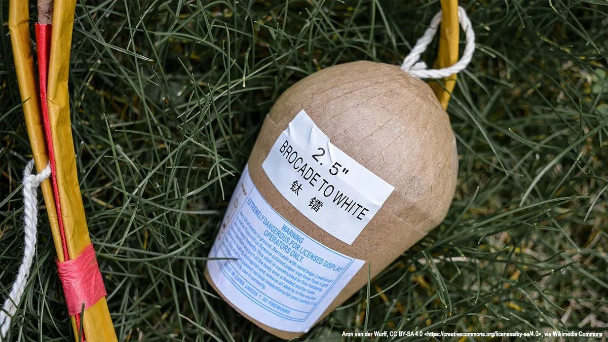 vuurwerkmortier profeesioneel vuurwerk illegaal als consumentenvuurwerk