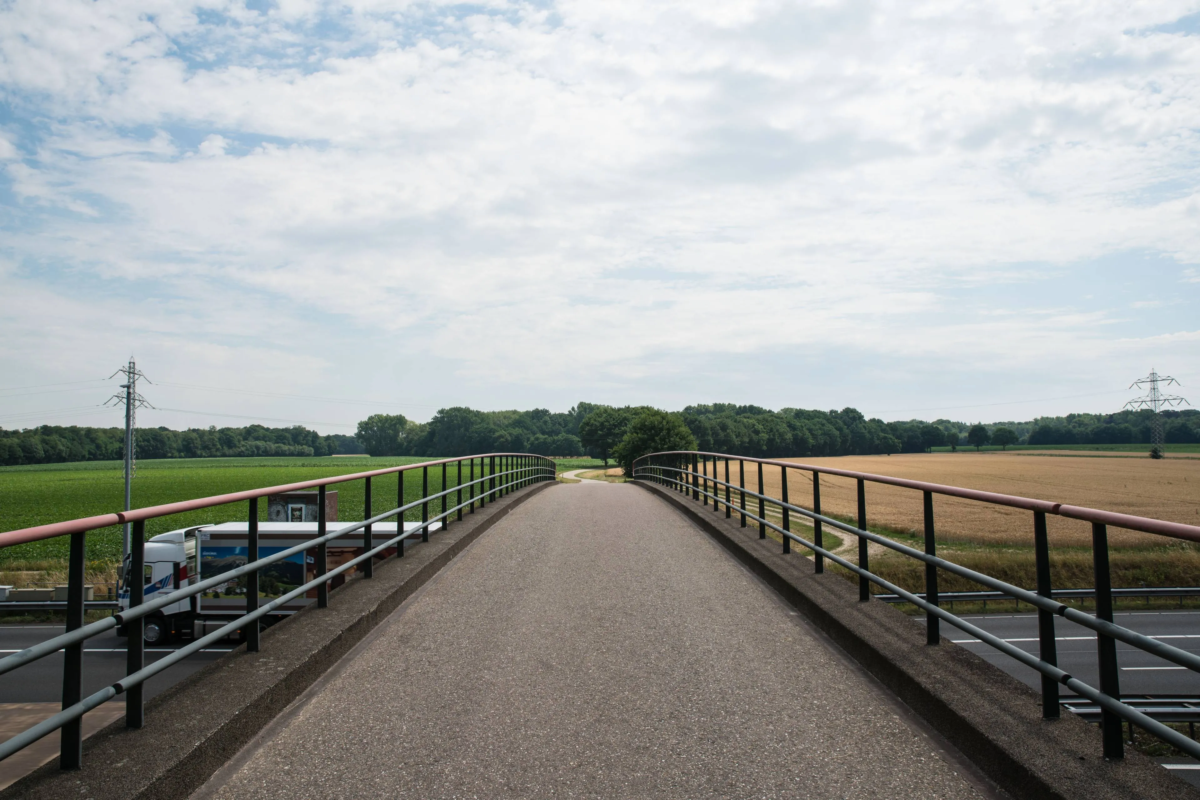 040DSC01975-Viaduct Steenakkerweg (Born), oostelijke richting