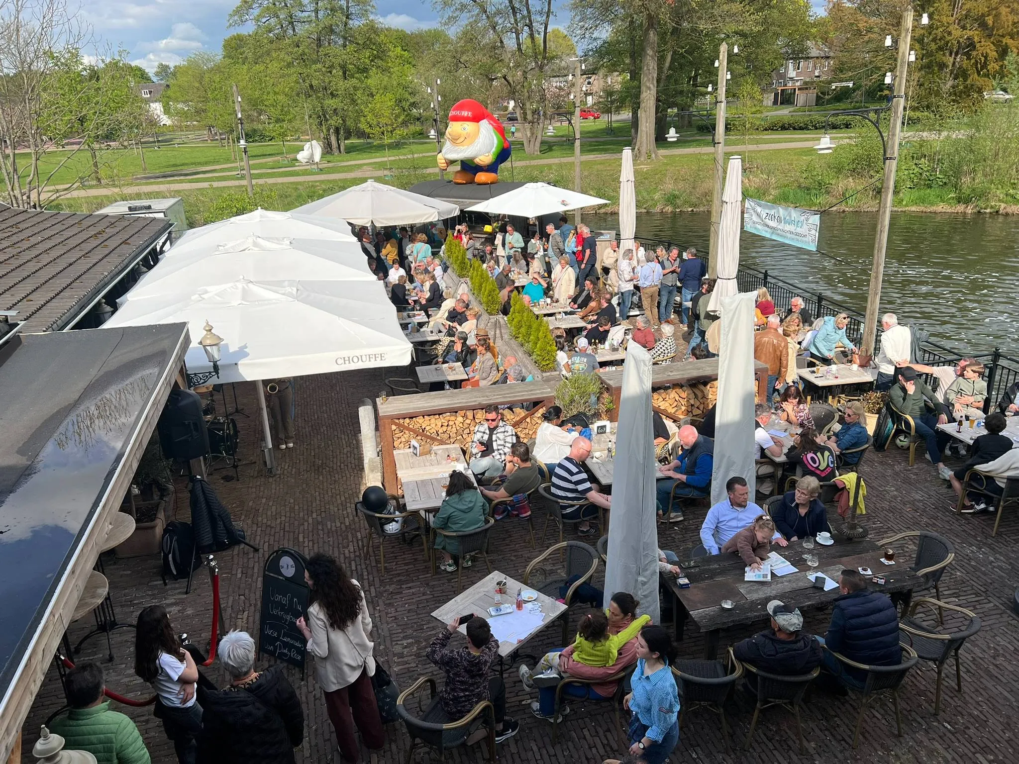 2025-04-05 PIC Achterterras (2)