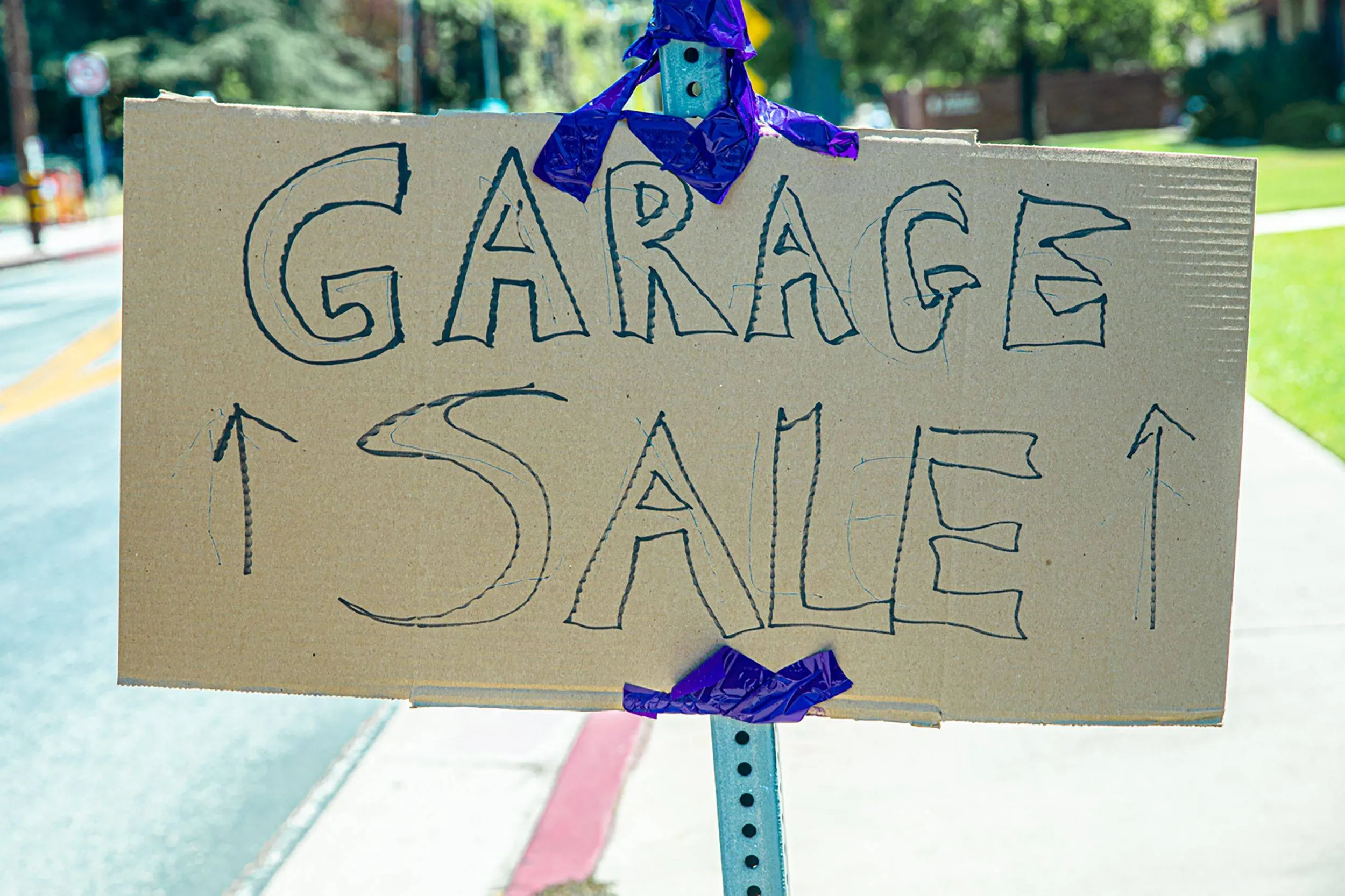 Garagesale Ekaterina Belinskaya Pexels