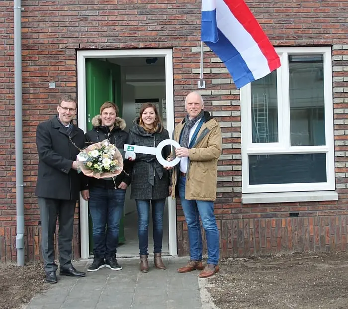 20170307 sleuteloverdracht