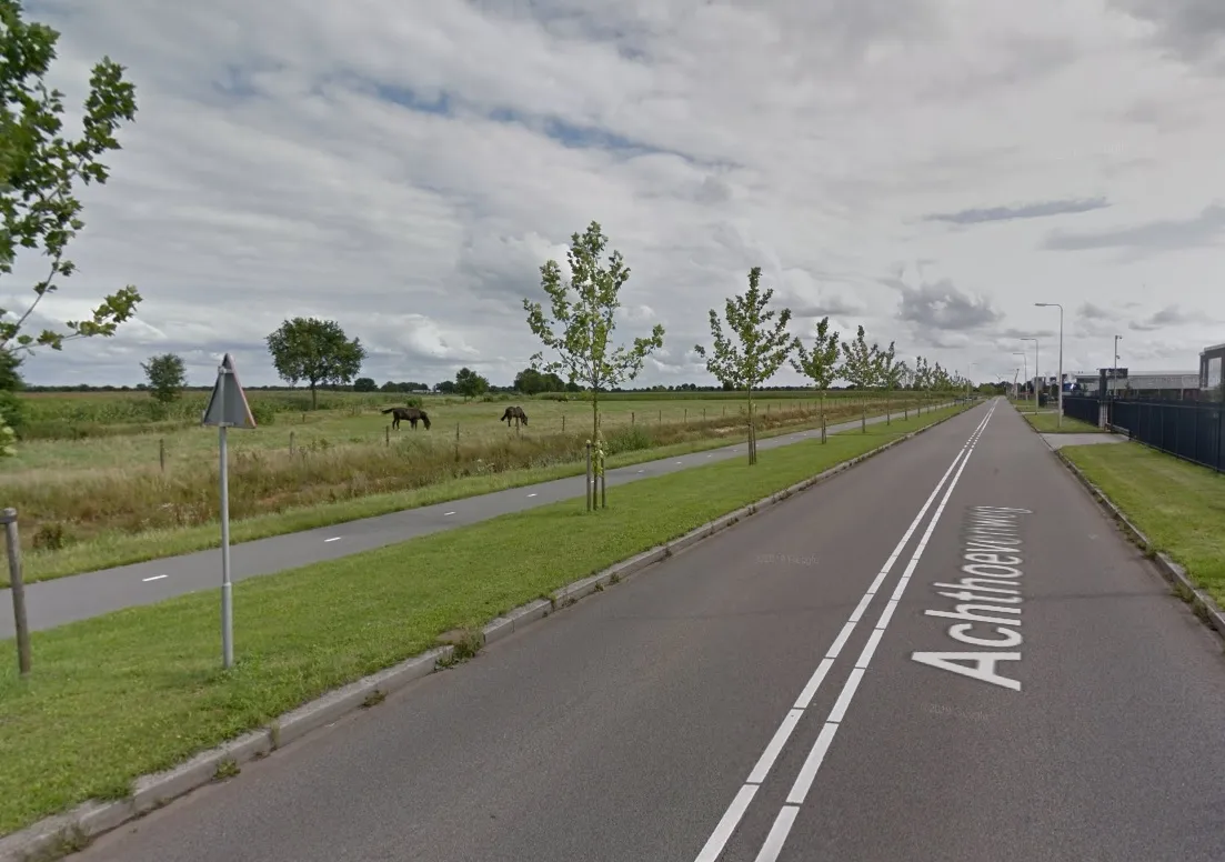 achthoevenweg industrieterrein esch4 taartpunt 2016 google streetview